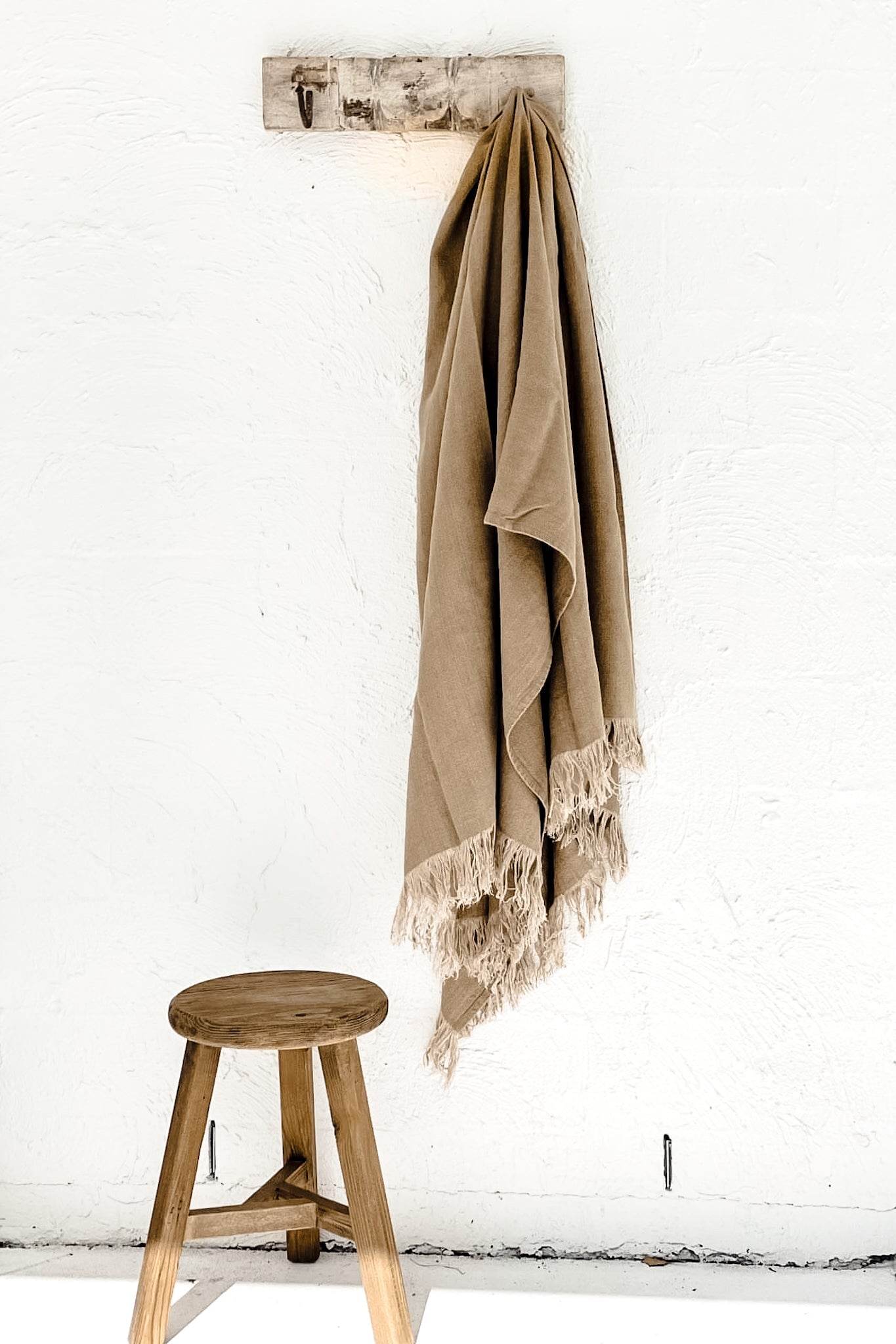 Aspire Stonewashed Linen Throw - Tobacco - Wander & Wild Home