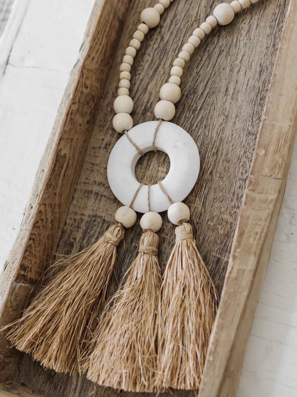 Ayu Marble Raffia Tassel Garland - Wander & Wild Home