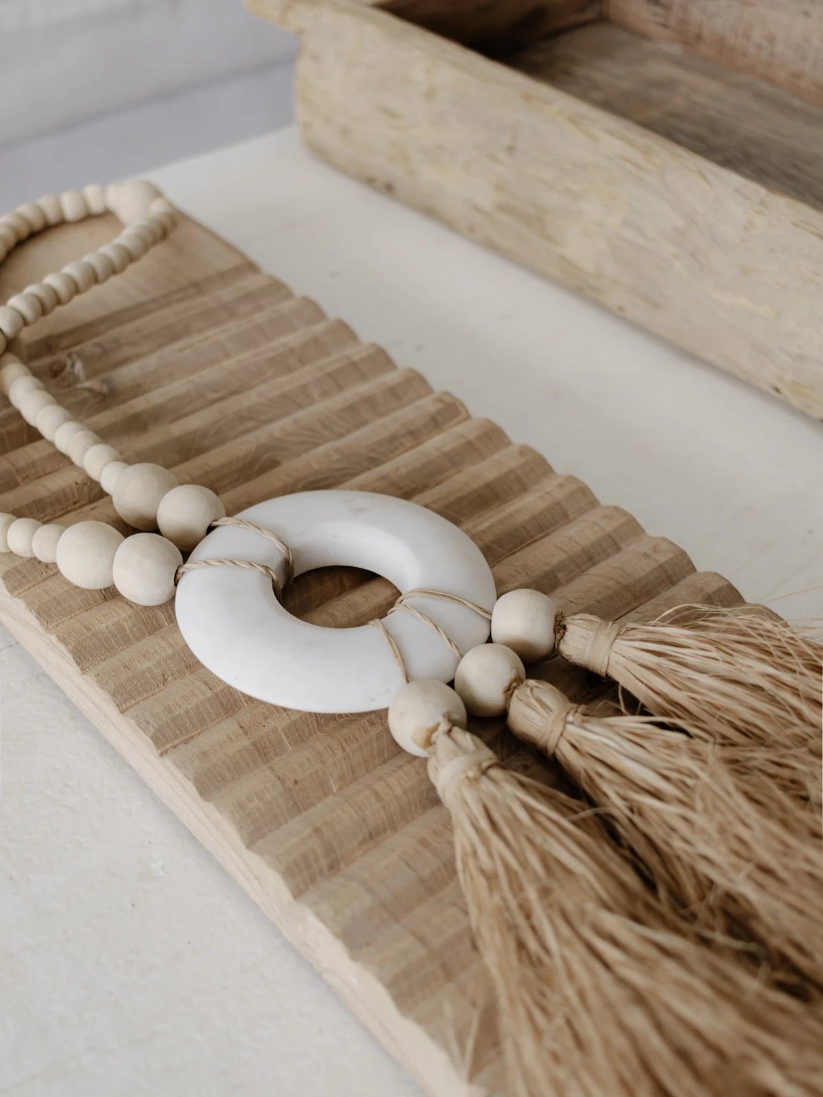 Ayu Marble Raffia Tassel Garland - Wander & Wild Home