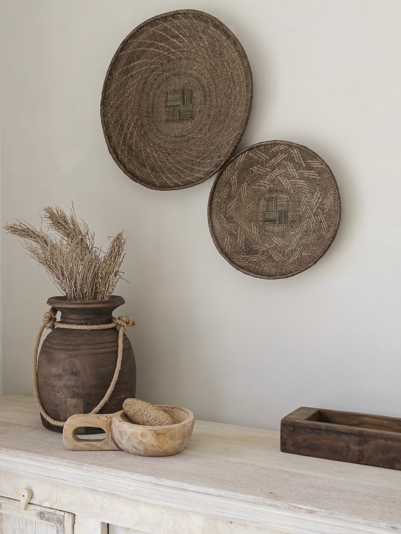 Indian Wooden Handled Display Dish - Round - Wander & Wild Home