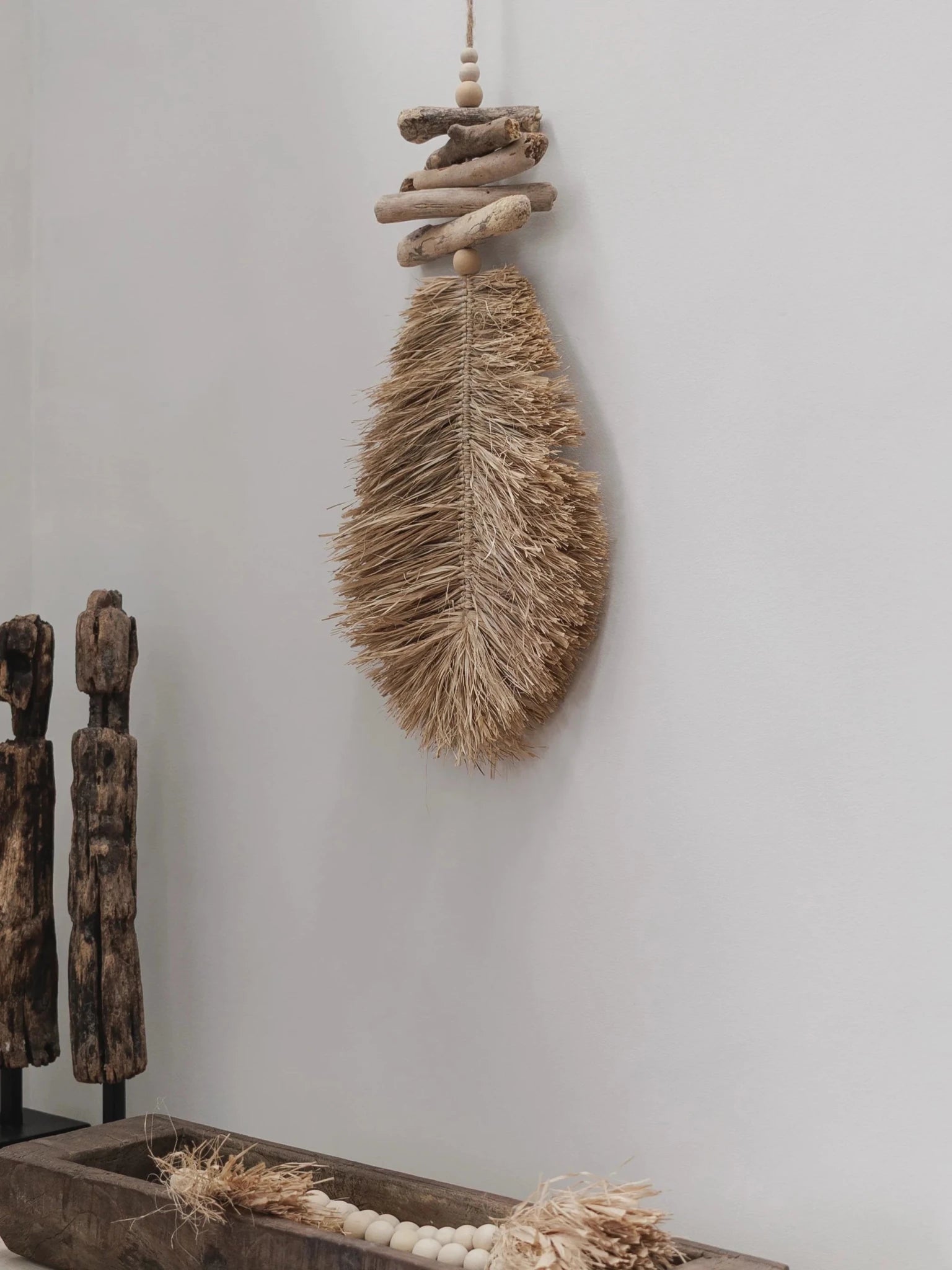 Kora | Driftwood Raffia Leaf Hanging - Wander & Wild Home