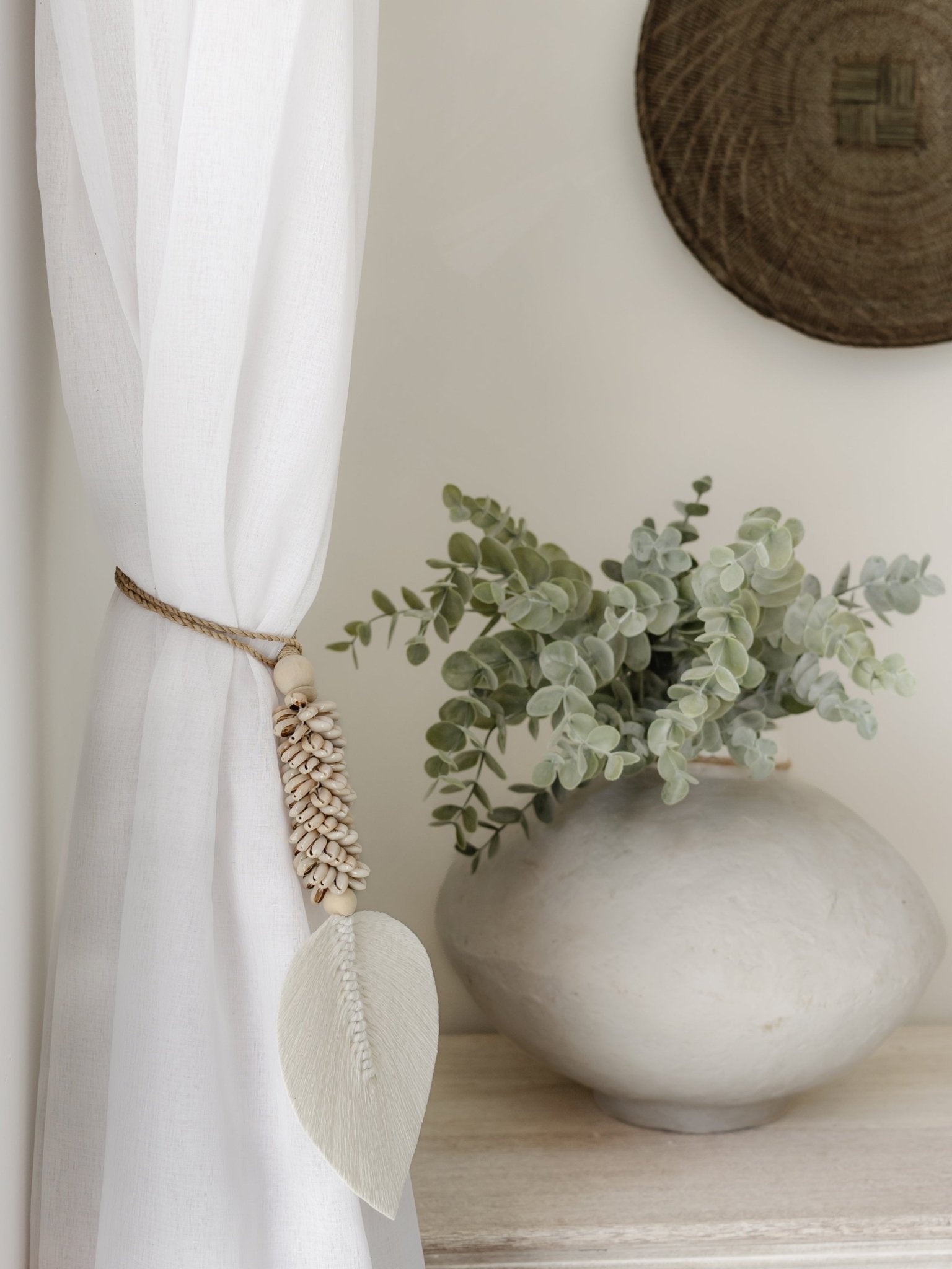 Lana Shell Leaf Tassel - Wander & Wild Home