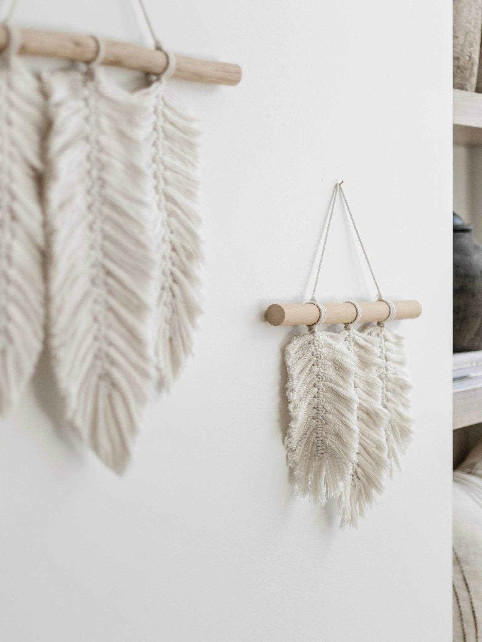 Mia Macrame Leaf Hanging