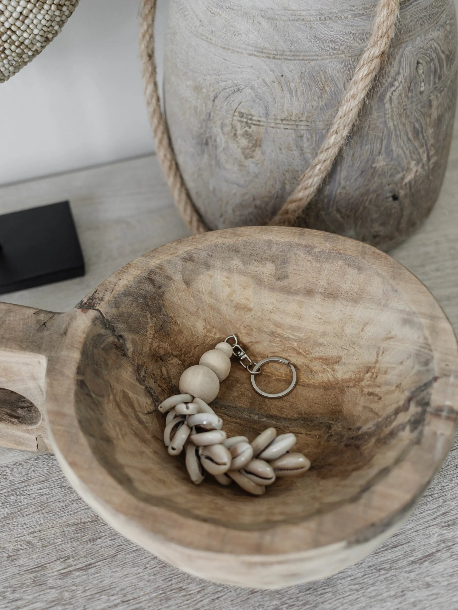 Mira | Shell Keyring - Wander & Wild Home