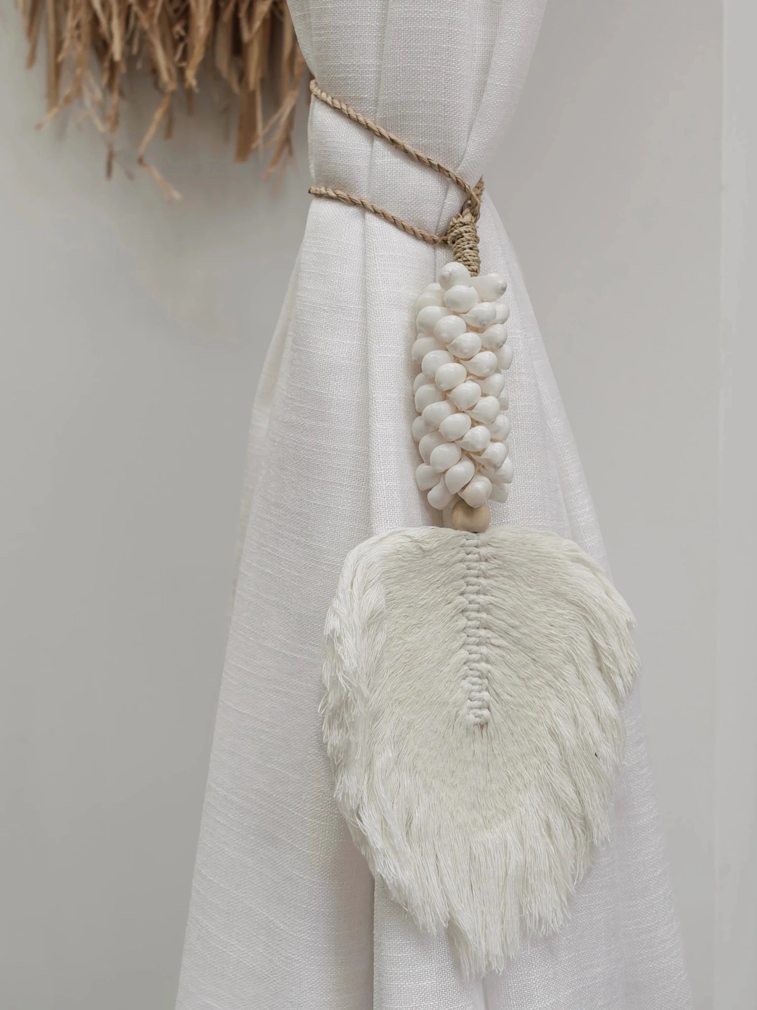 Nala | Macrame Leaf Shell Tassel - Wander & Wild Home