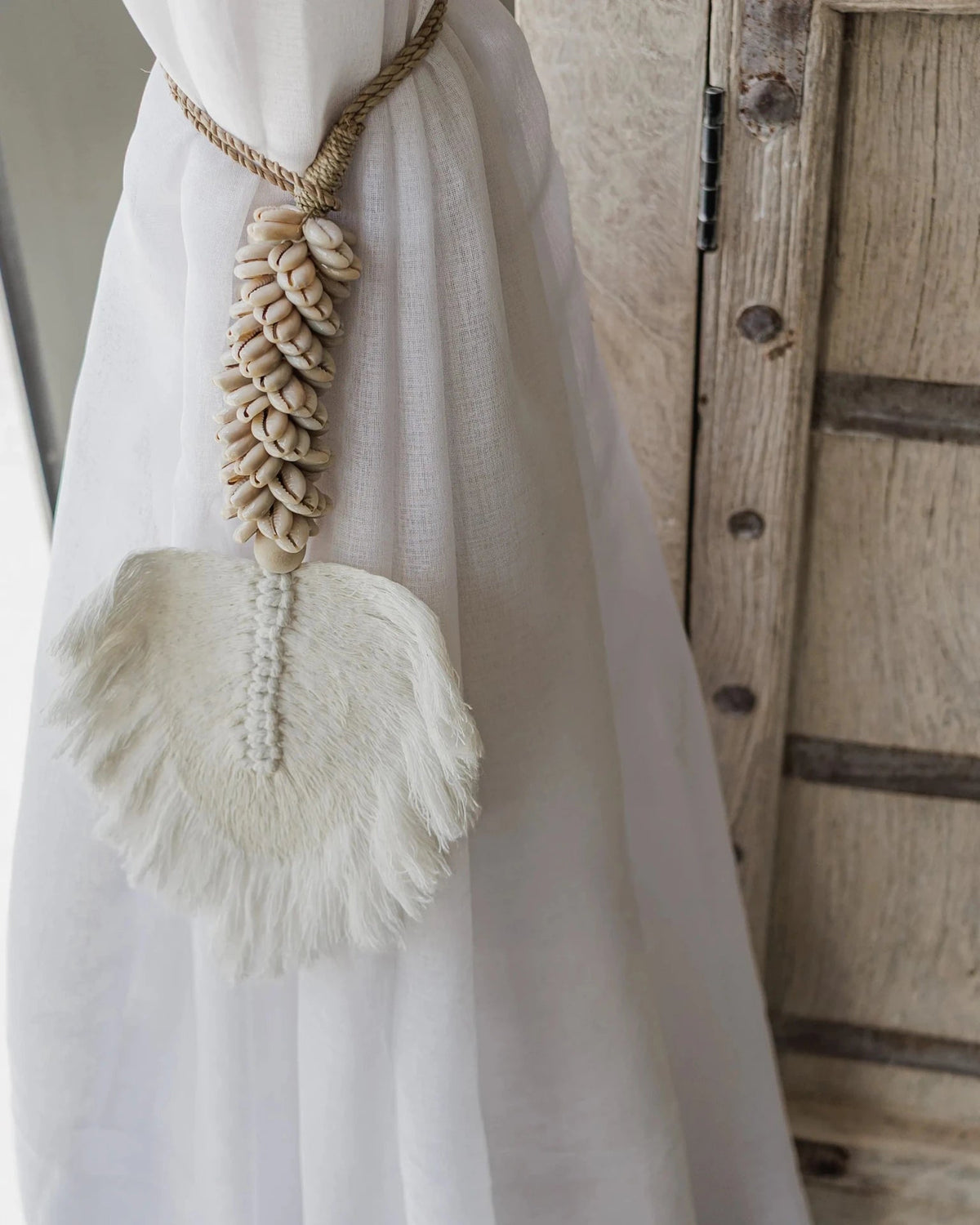 Nala | Macrame Leaf Shell Tassel - Wander & Wild Home