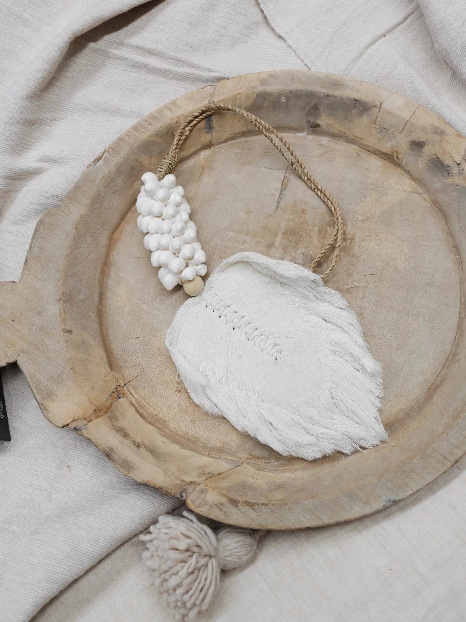 Nala | Macrame Leaf Shell Tassel - Wander & Wild Home