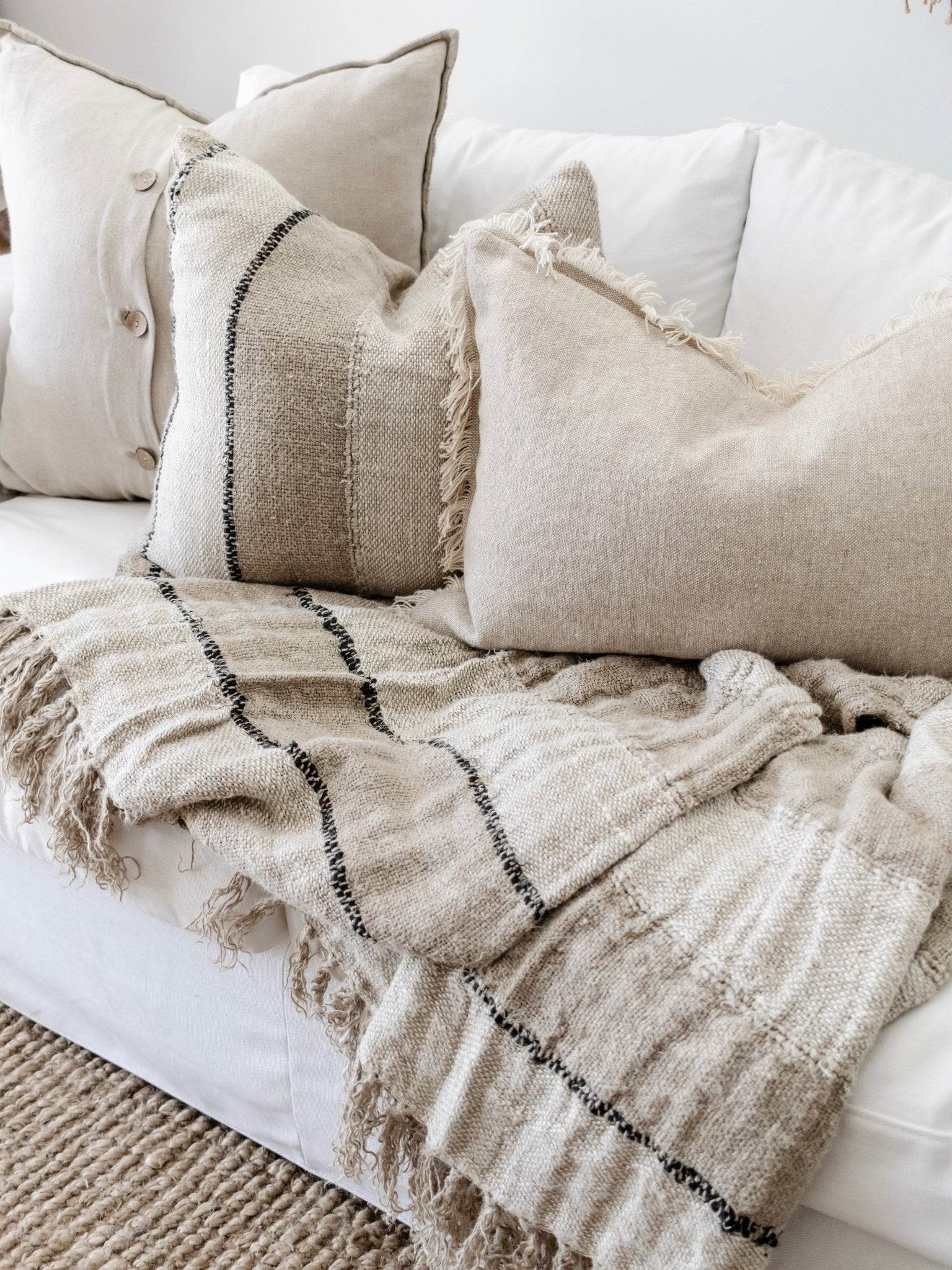 Retreat Linen Throw - Wander & Wild Home
