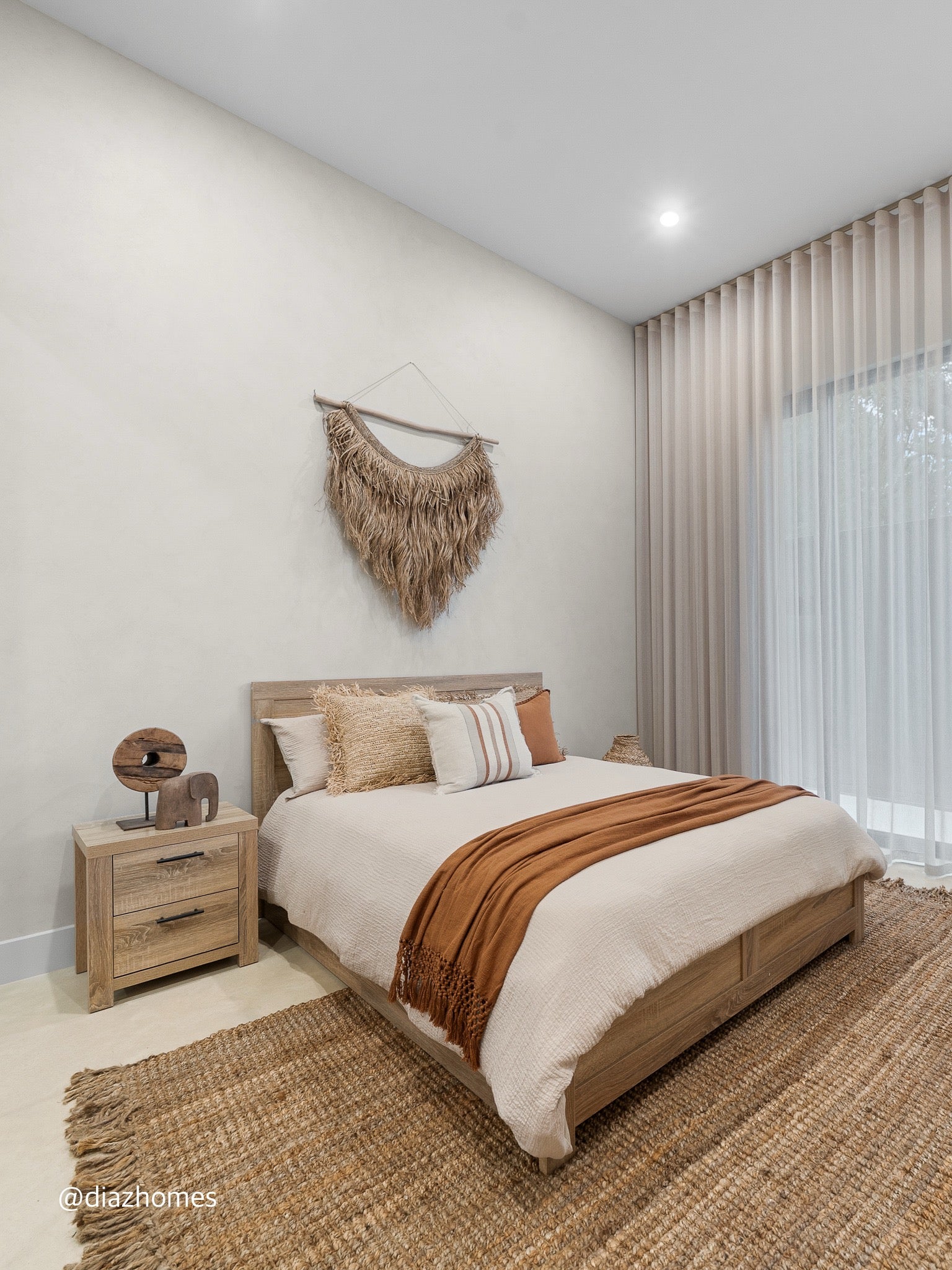 Sari - raya | Woven Jute Wall Hanging - Wander & Wild Home