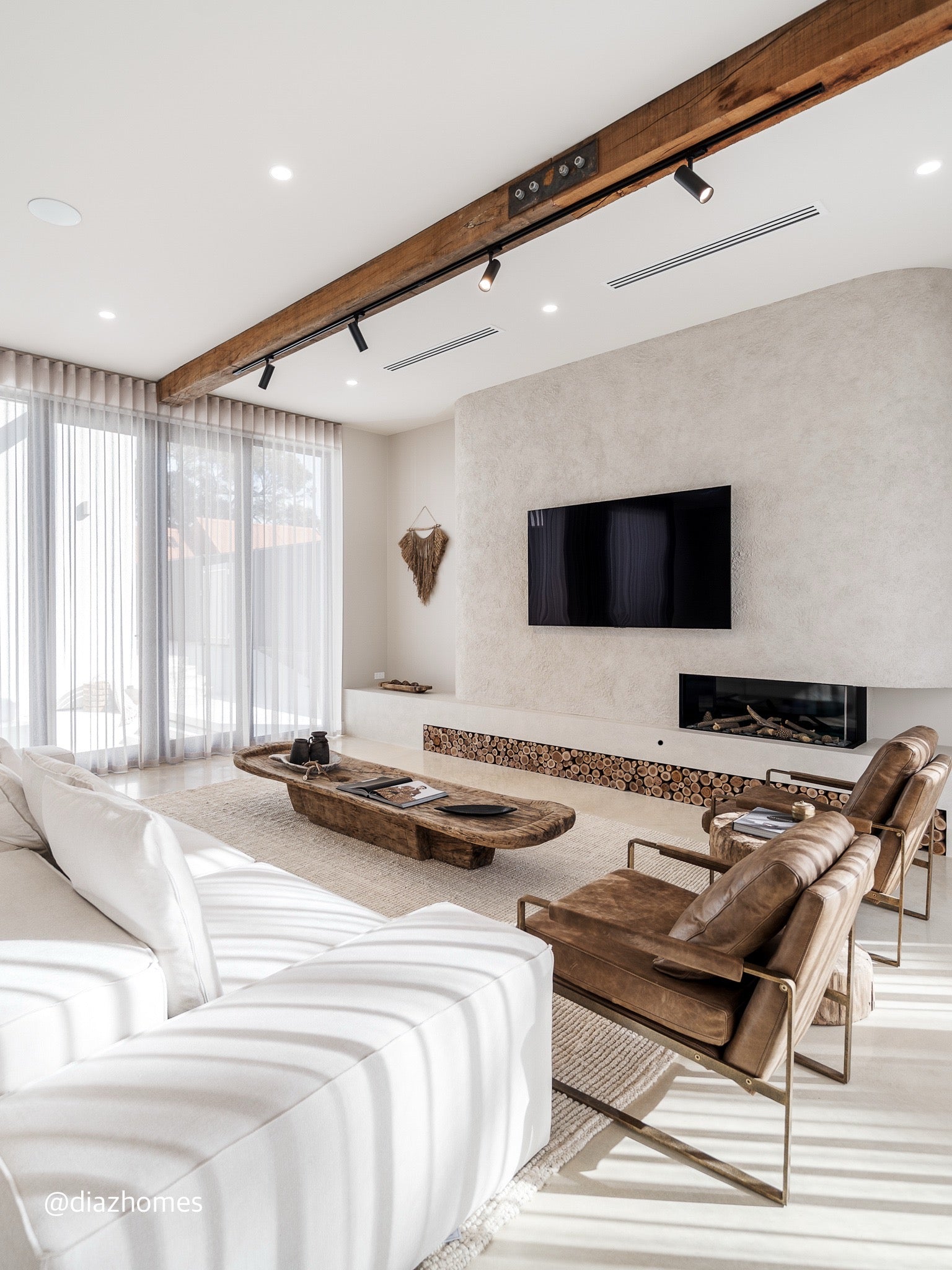 Soho | Raffia Jute Wall Hanging - Wander & Wild Home