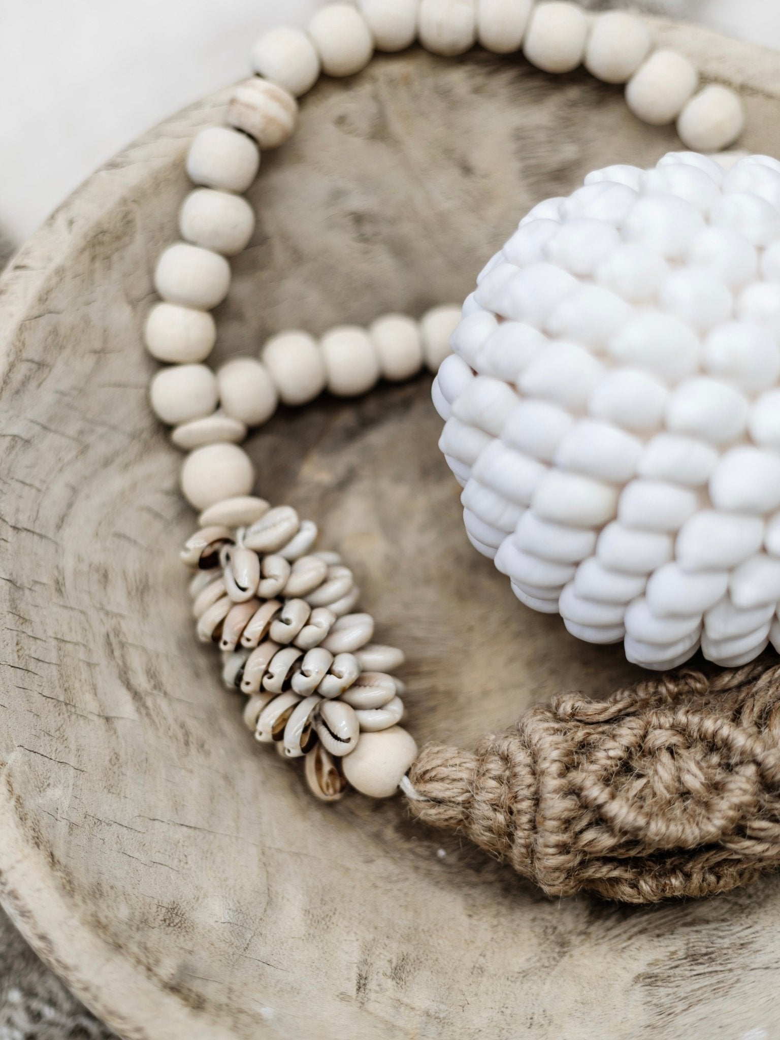 Tessa | Jute Tassel & Shell Garland - Wander & Wild Home