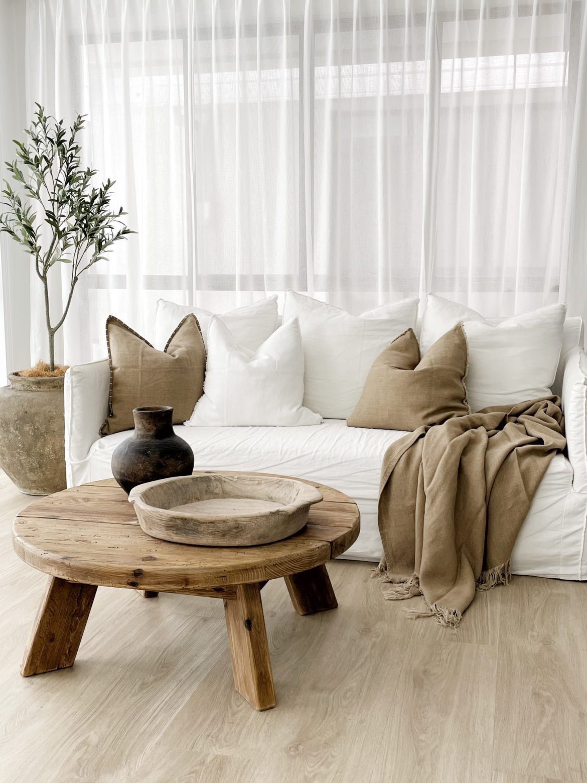 Raya Linen Fringe Cushion - Soft White - Wander & Wild Home