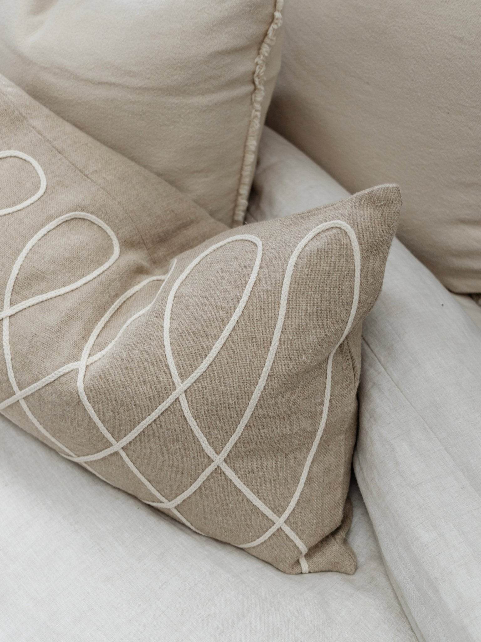 Abbi Linen Loop Cushion - Wander & Wild Home
