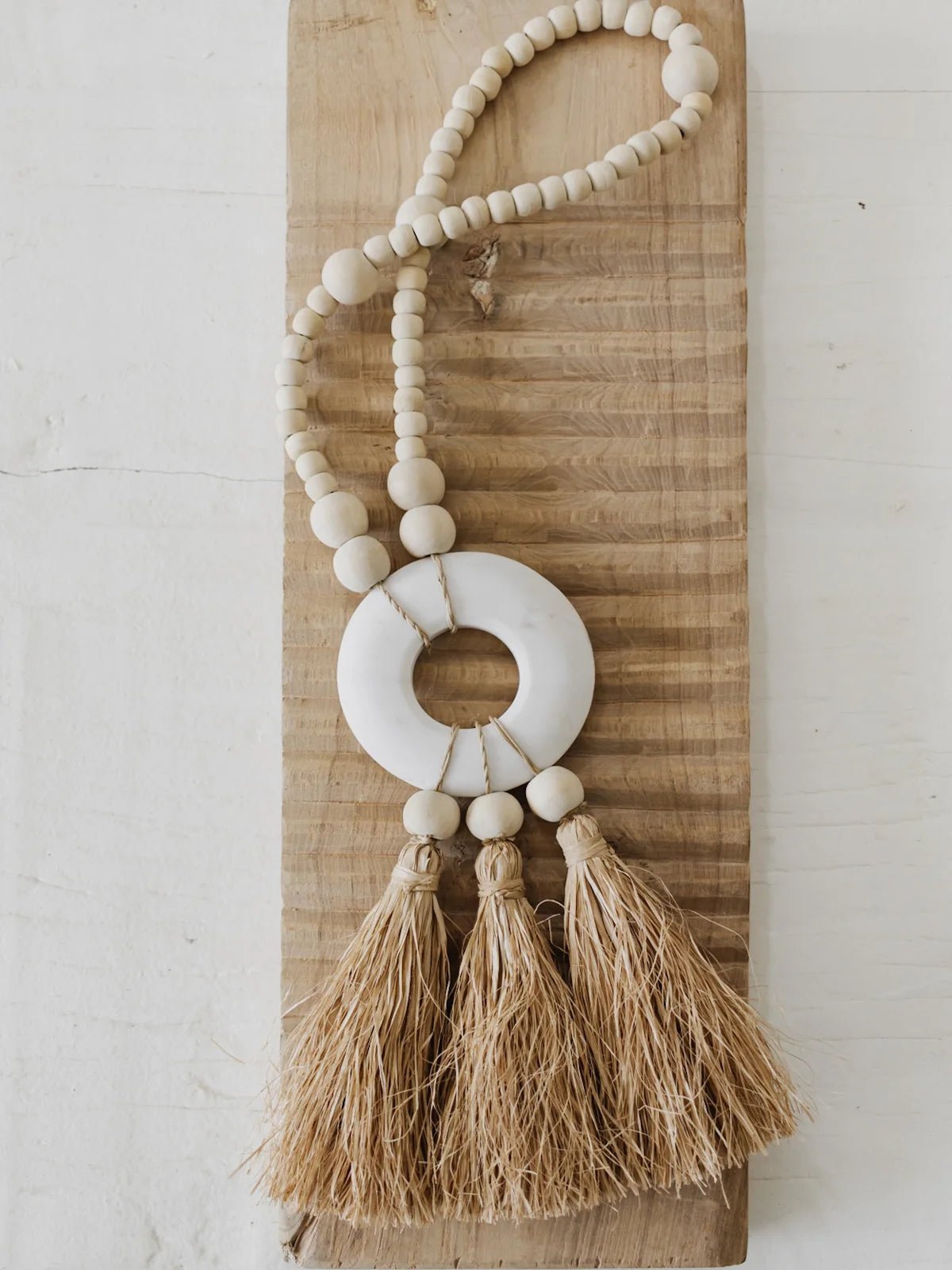 Ayu Marble Raffia Tassel Garland - Wander & Wild Home