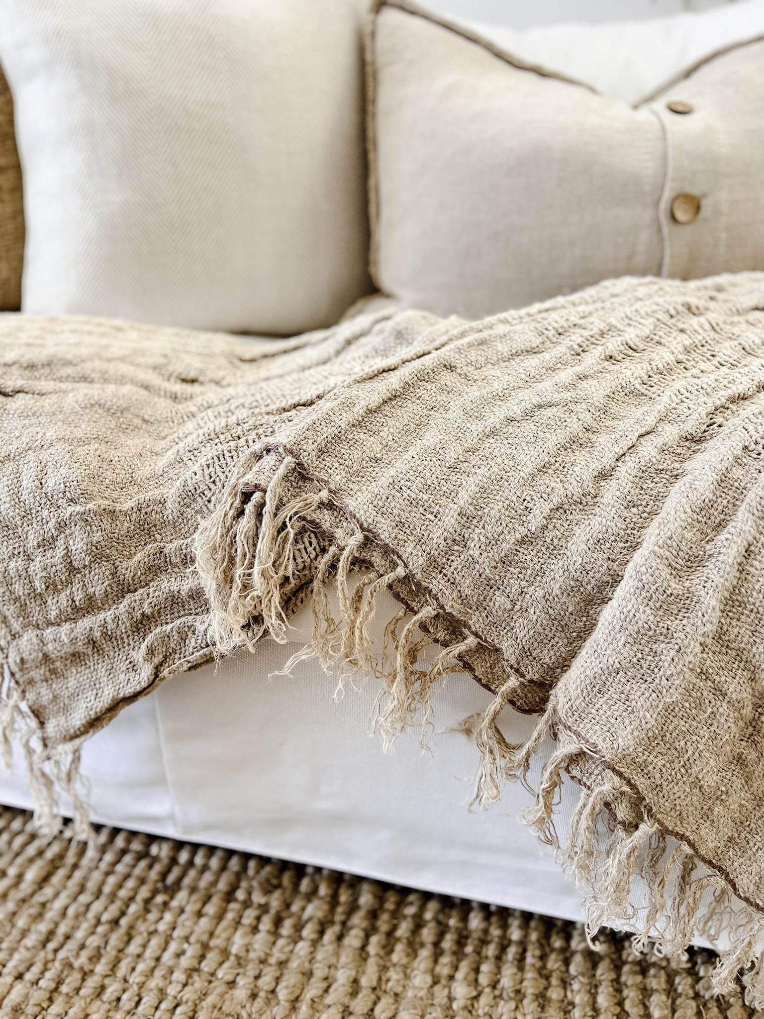 Clove Rustic Linen Throw -Natural - Wander & Wild Home