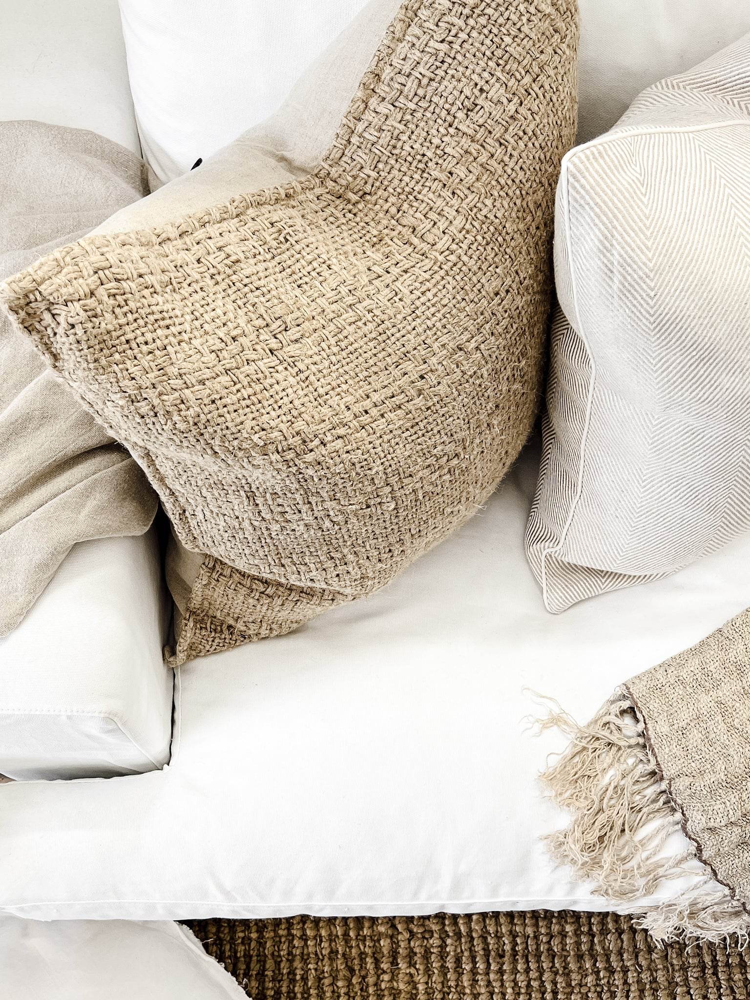 Dantè Rustic Hand-loomed Linen Cushion - Wander & Wild Home