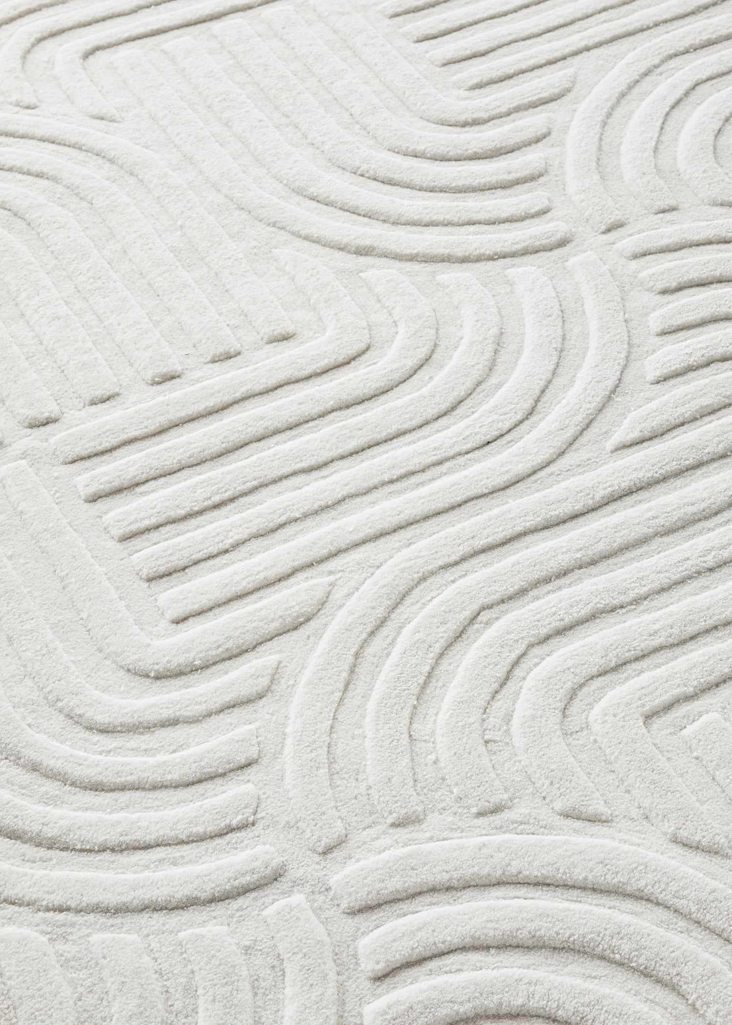 Darren Palmer Zen Rug | White