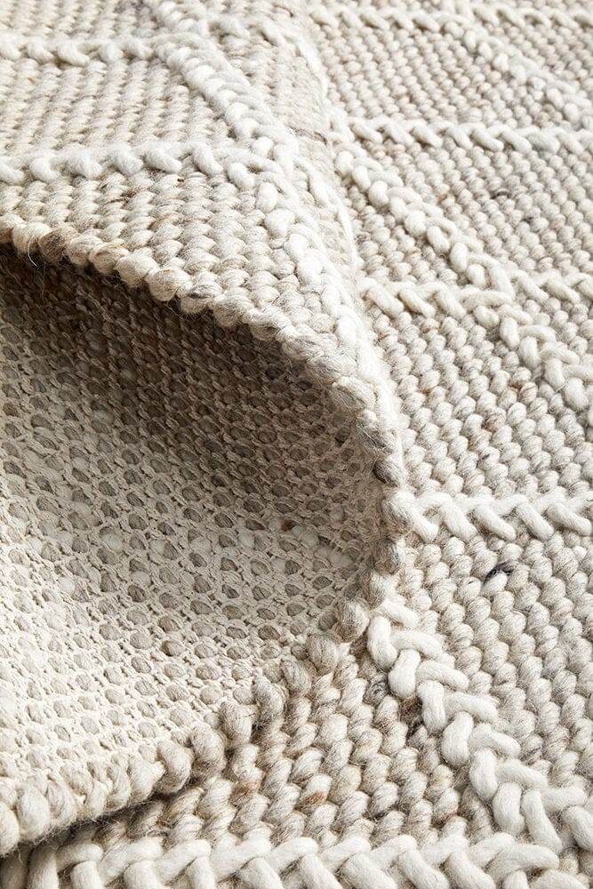 Huxley Wool Rug | Natural - Wander & Wild Home