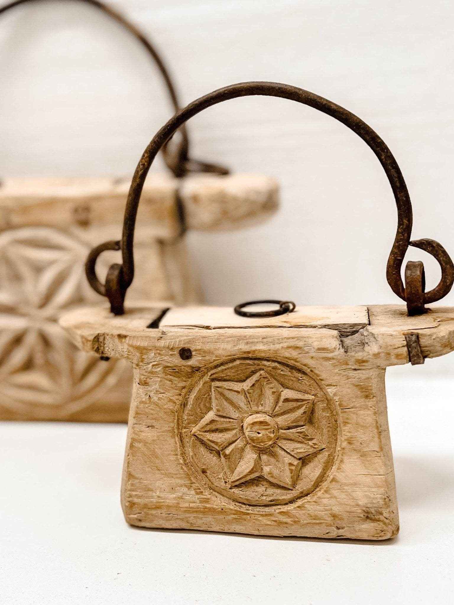 Indian Vintage Oil Pot -Natural