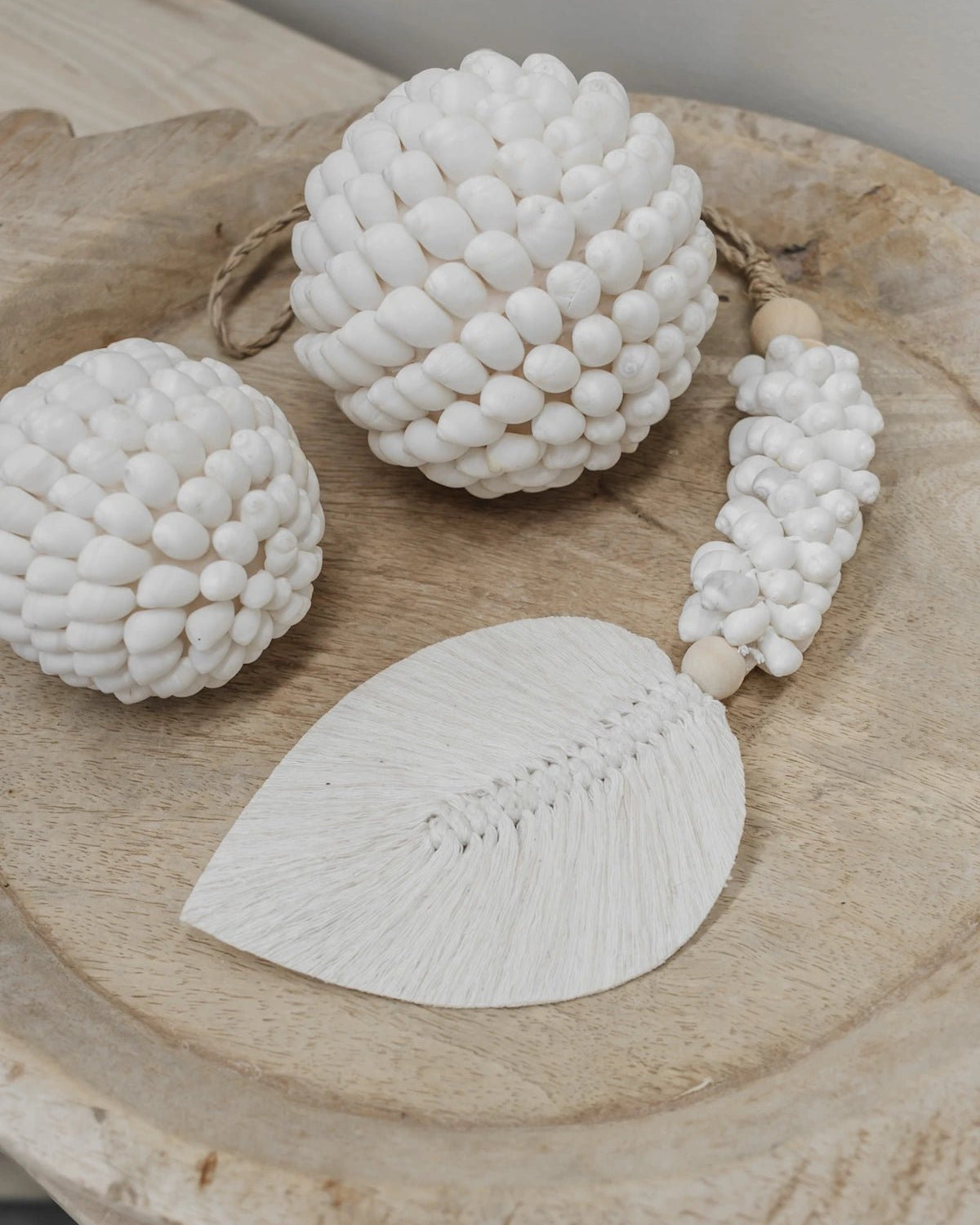 Lana | Shell Leaf Tassel - Wander & Wild Home