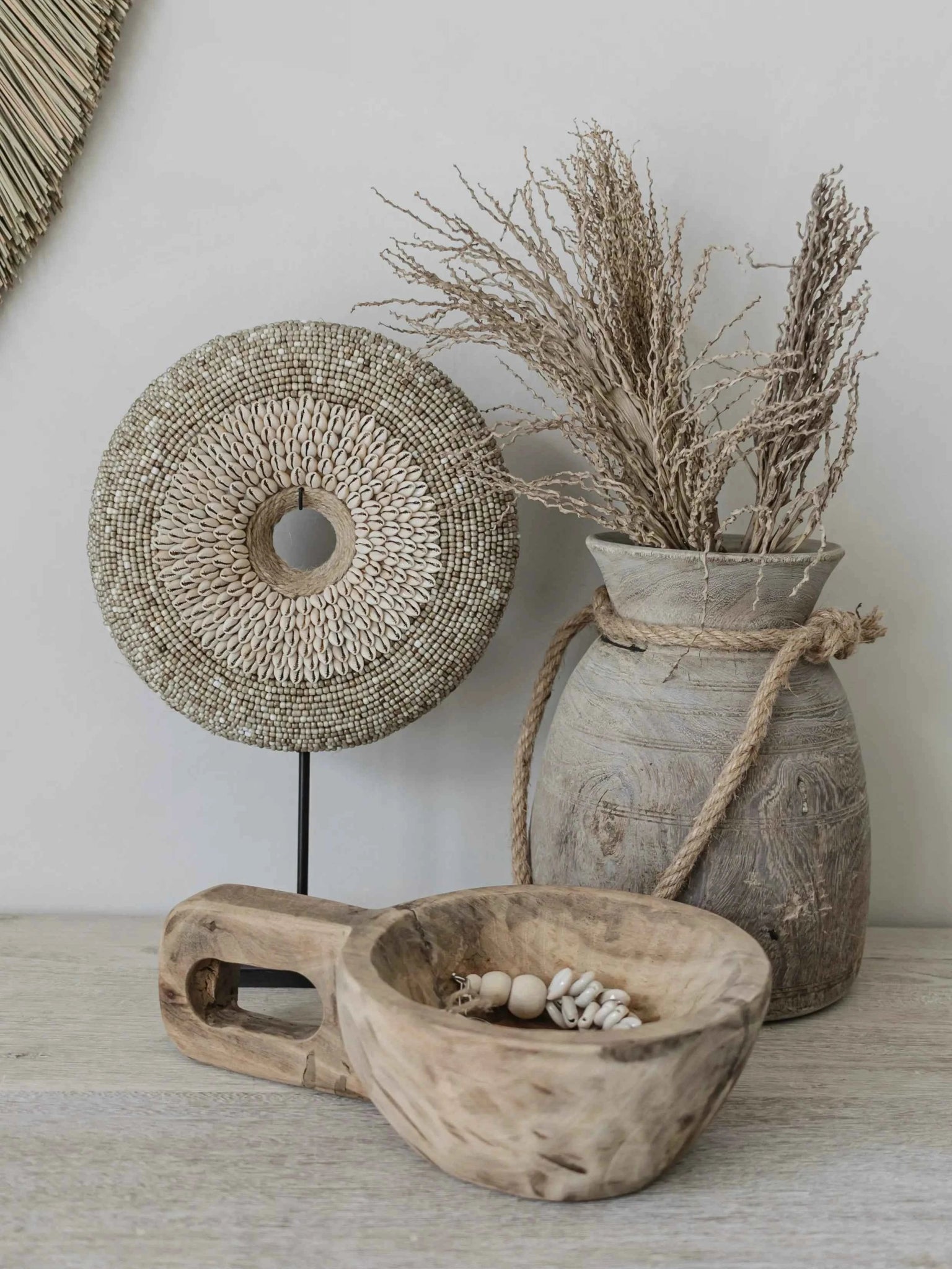 Nalu Shell Disc & Stand - Wander & Wild Home