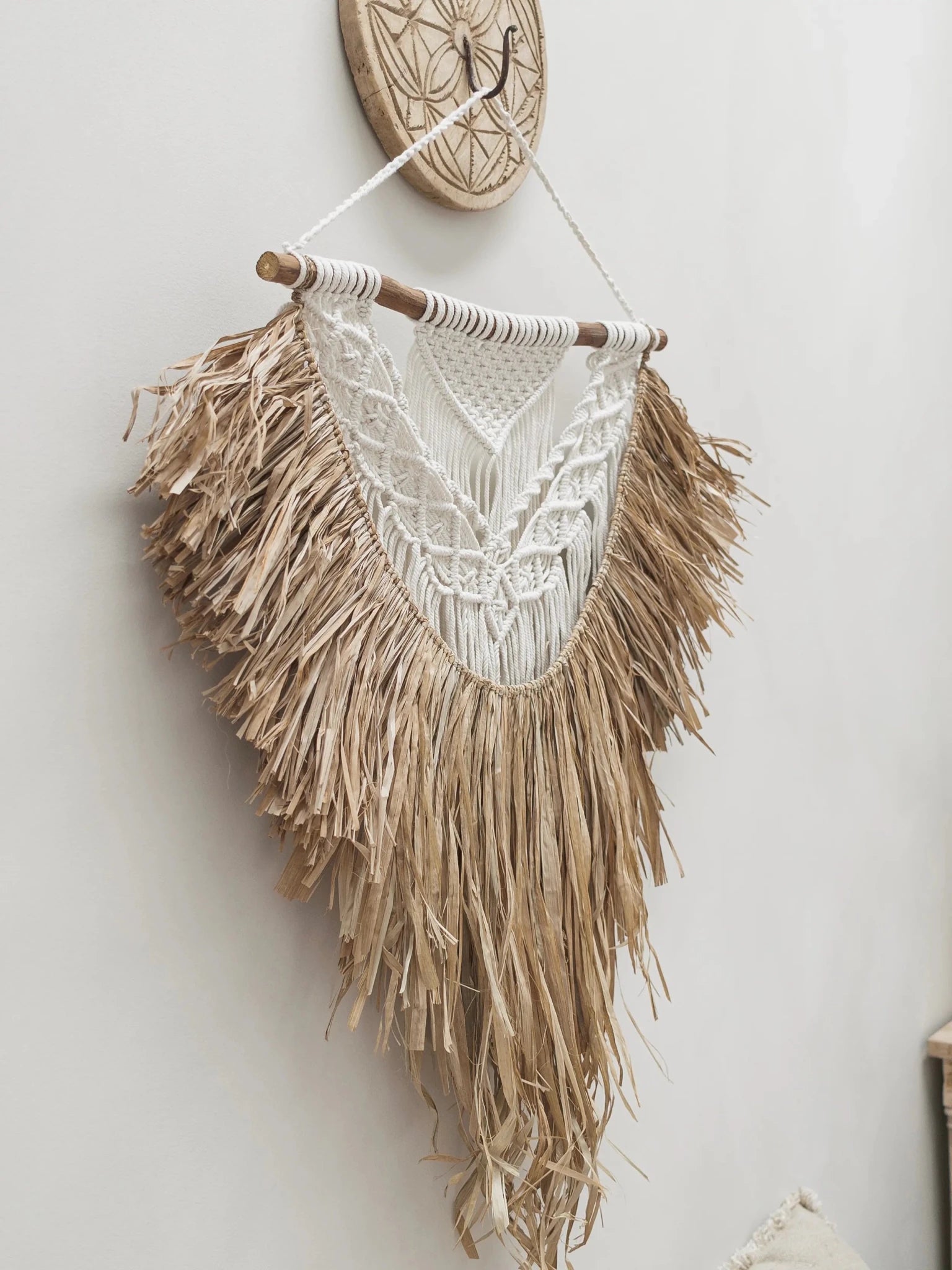 Shilo | Raffia x Macrame Wall Hanging - Wander & Wild Home