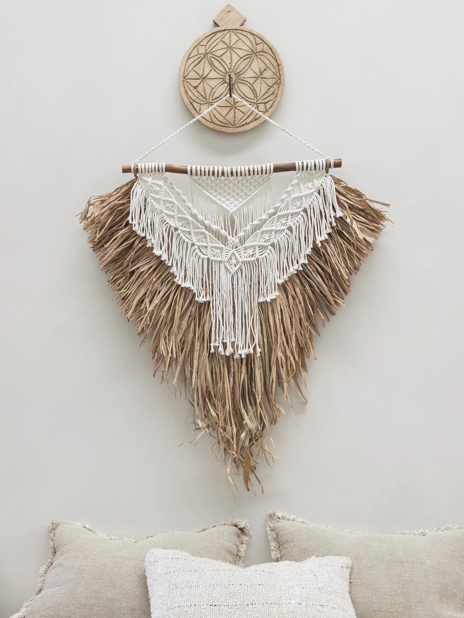 Shilo | Raffia x Macrame Wall Hanging - Wander & Wild Home