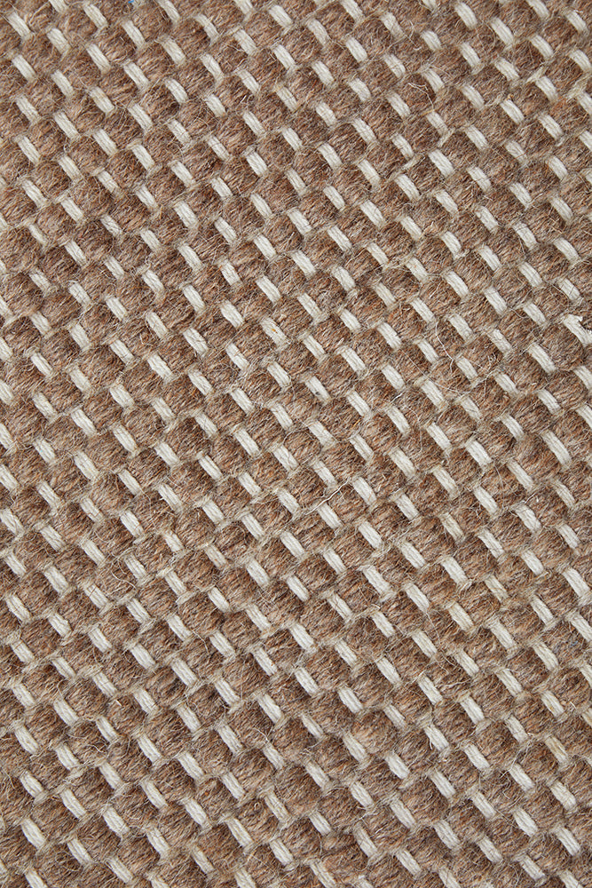 Bark Walnut hand loomed rug close-up