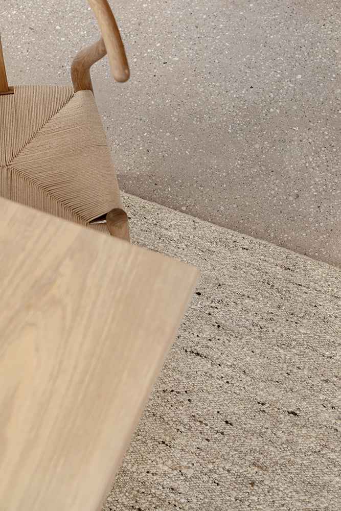 Steph and Gian Elm Rug | Pepper - Wander & Wild Home