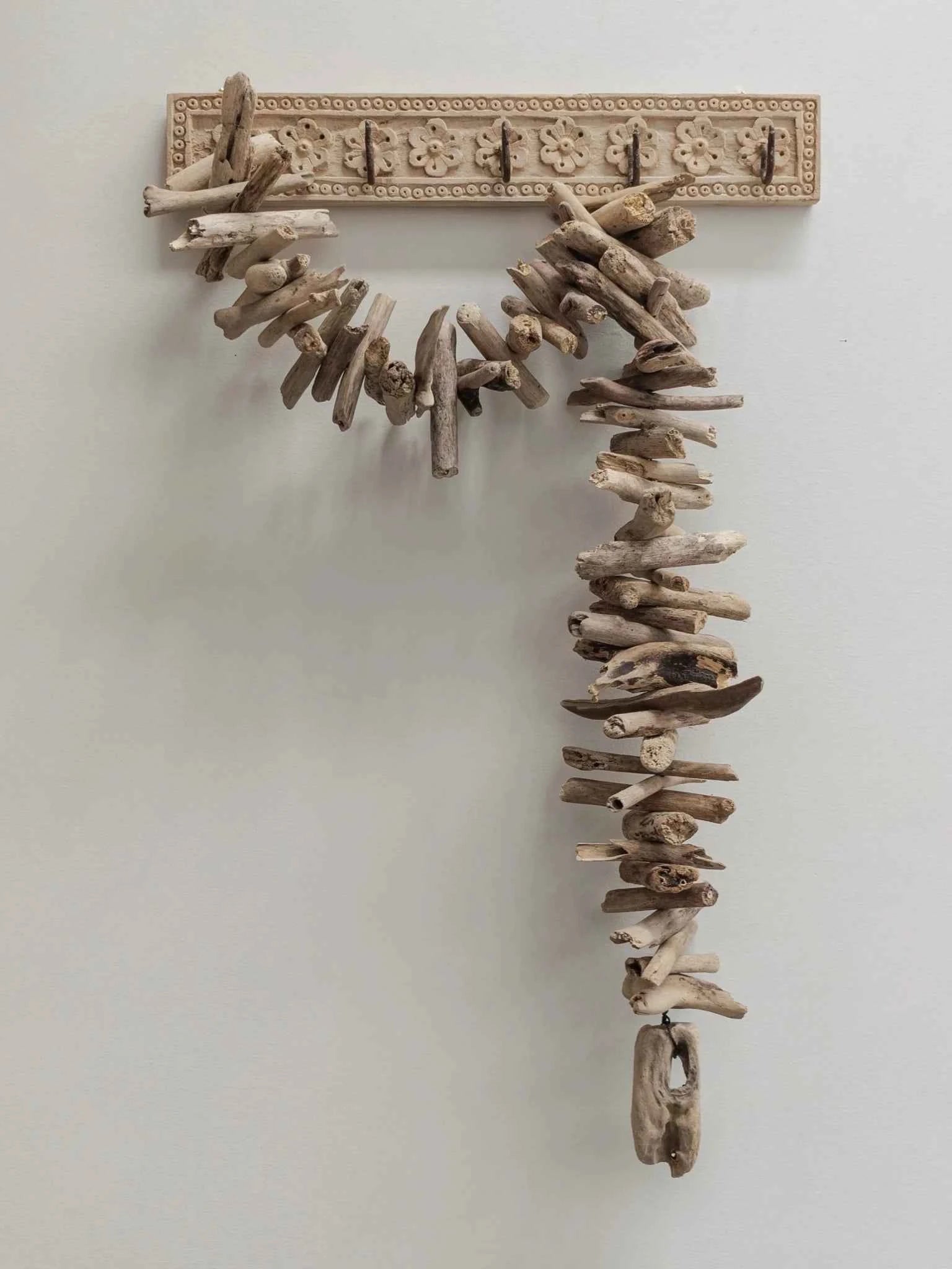 Taro | Natural Driftwood Garland
