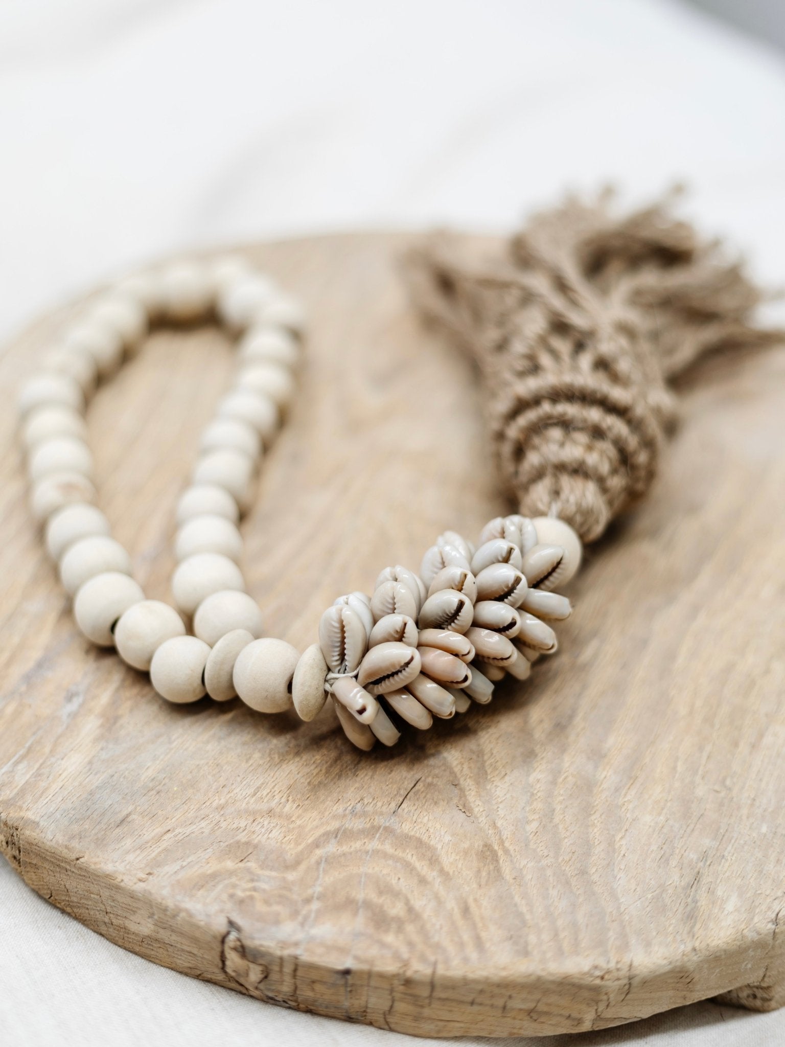 Tessa | Jute Tassel & Shell Garland - Wander & Wild Home