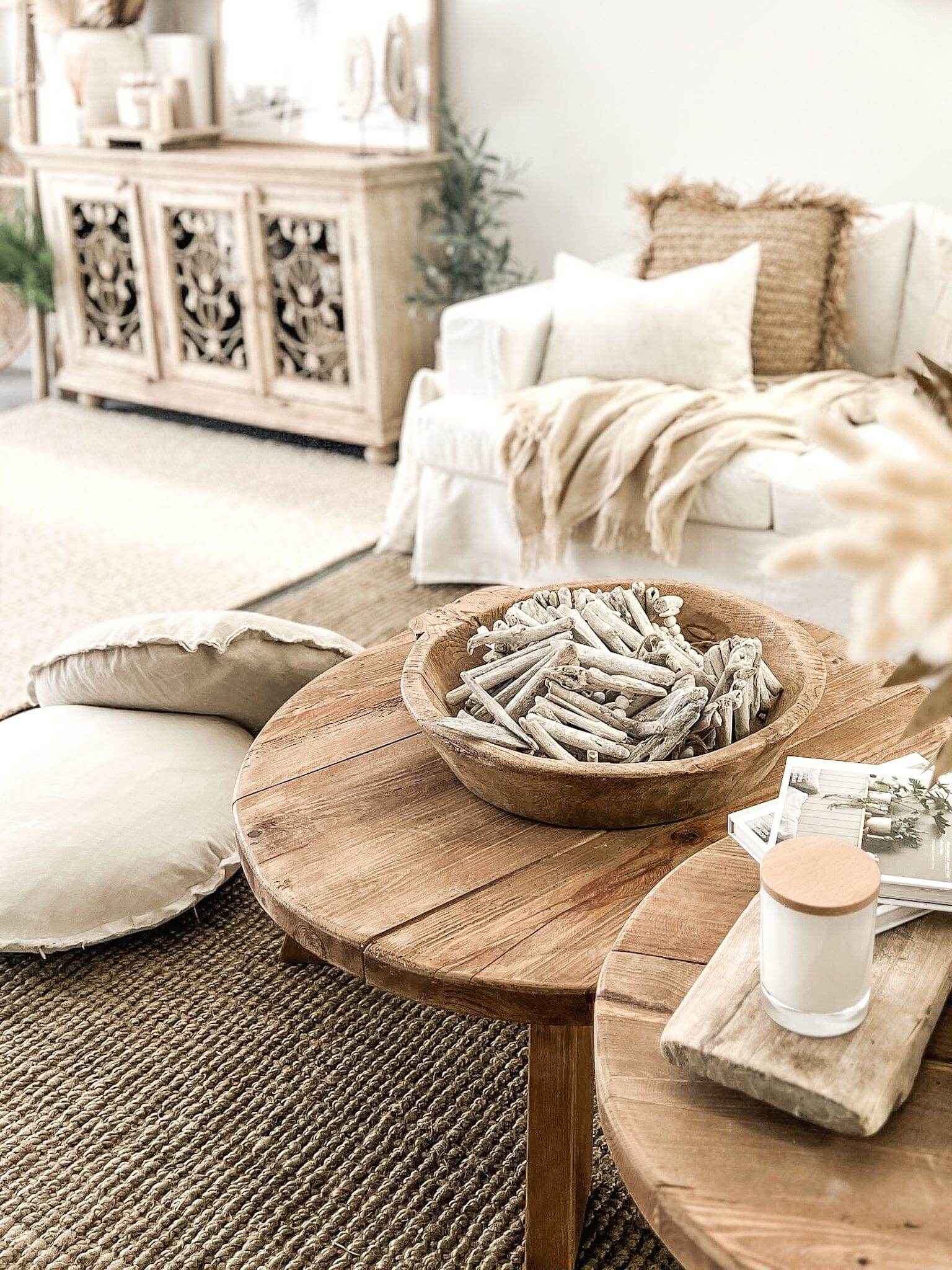 Lulu Linen Round Cushion - Natural