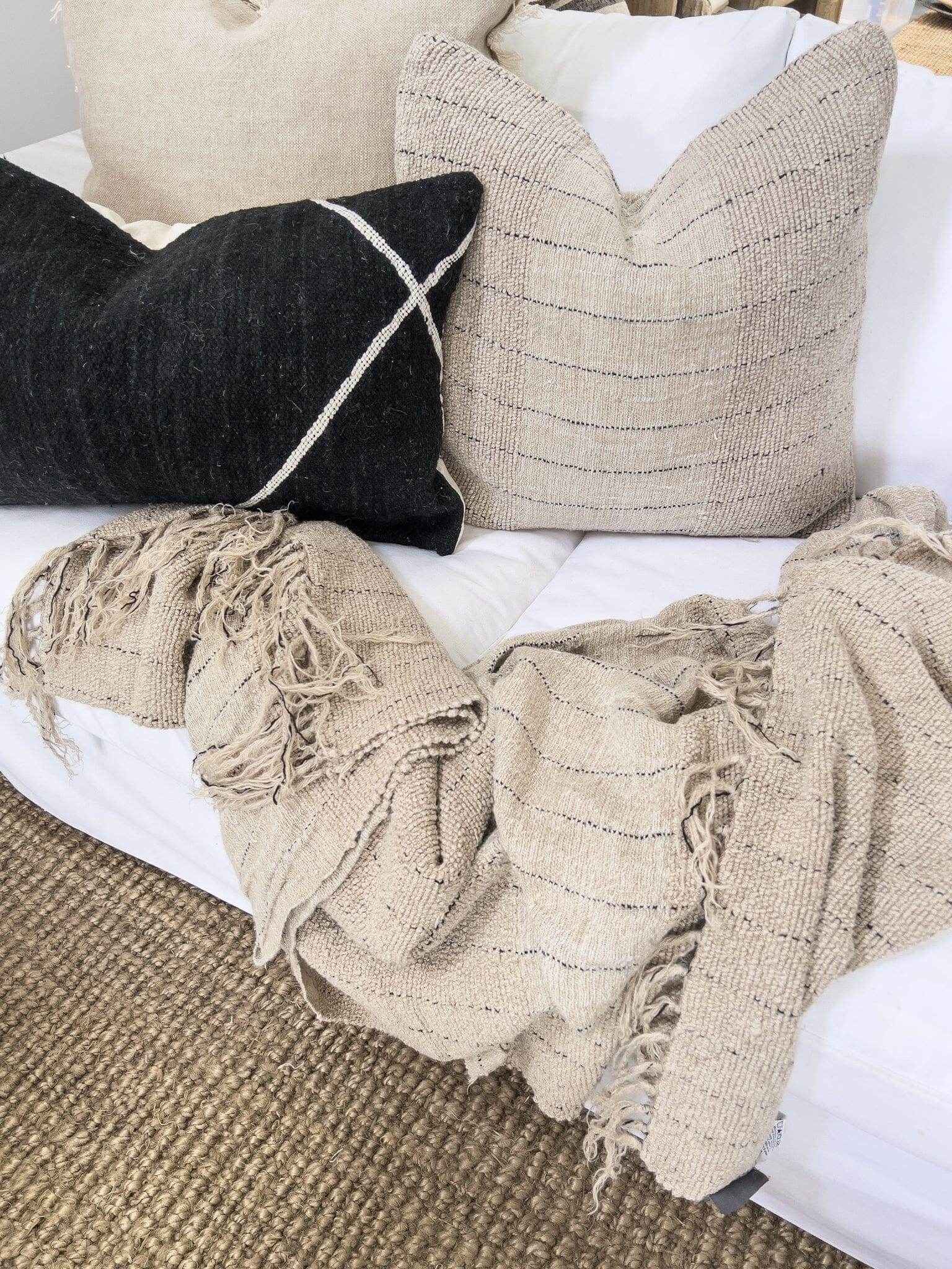 Mayla Linen/Cotton Throw - Natural